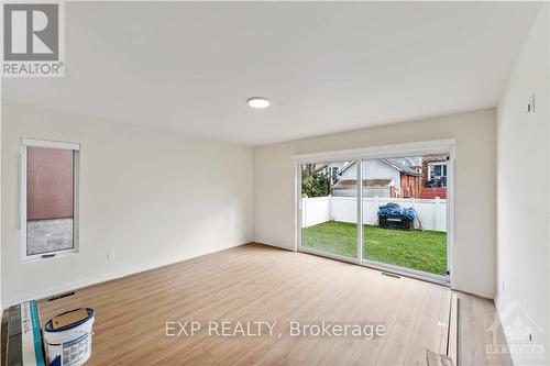 158 Sunnyside Avenue, Ottawa, ON - Indoor Photo Showing Other Room