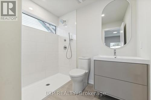 158 Sunnyside Avenue, Ottawa, ON - Indoor Photo Showing Bathroom