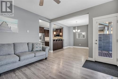 430 Langer Place, Warman, SK - Indoor Photo Showing Living Room