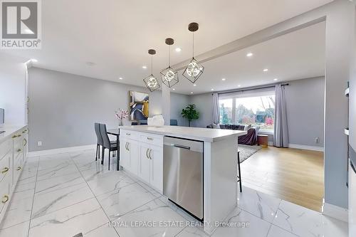 23 Crawford Drive, Ajax, ON - Indoor Photo Showing Kitchen With Upgraded Kitchen