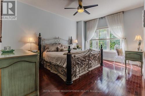 29 Premium Way, Mississauga, ON - Indoor Photo Showing Bedroom