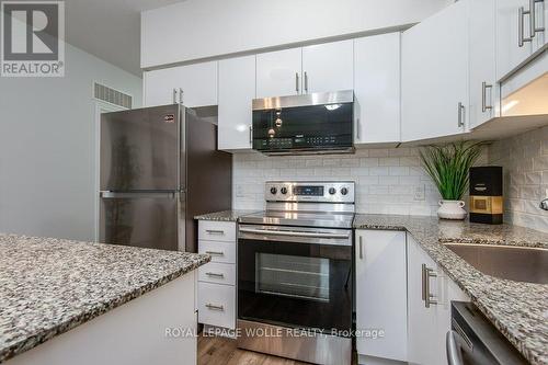 25B - 1430 Highland Road W, Kitchener, ON - Indoor Photo Showing Kitchen With Stainless Steel Kitchen With Upgraded Kitchen