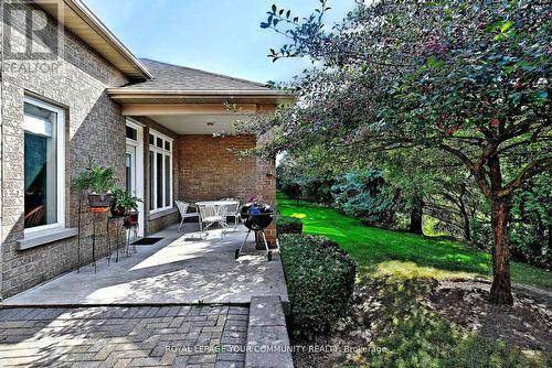 84 Long Stan, Whitchurch-Stouffville, ON - Outdoor