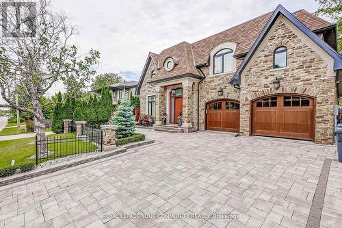 1256 Mineola Gardens, Mississauga, ON - Outdoor