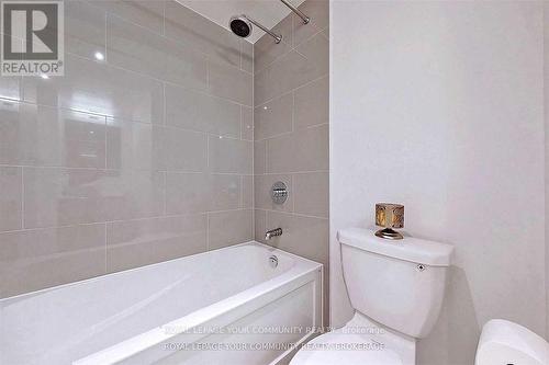 2407 - 100 Harbour Street, Toronto, ON - Indoor Photo Showing Bathroom