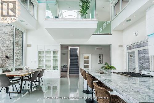 125 Craigmore Crescent, Blue Mountains, ON - Indoor Photo Showing Dining Room