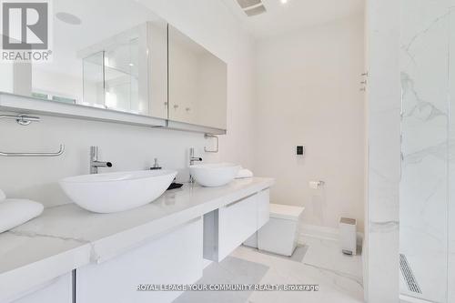 125 Craigmore Crescent, Blue Mountains, ON - Indoor Photo Showing Bathroom