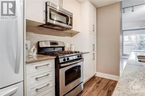 131 Holland Avenue Unit#210, Ottawa, ON - Indoor Photo Showing Kitchen