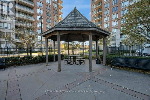 Ph07 - 310 Red Maple Road, Richmond Hill, ON - Outdoor With Balcony