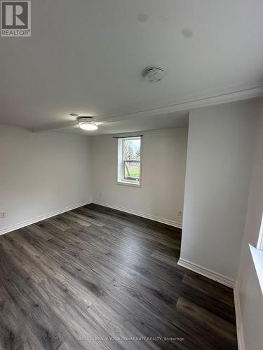 945 Yonge Street, Barrie, ON - Indoor Photo Showing Other Room