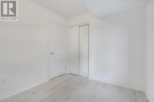 2 - 23 Hay Lane, Barrie, ON - Indoor Photo Showing Other Room