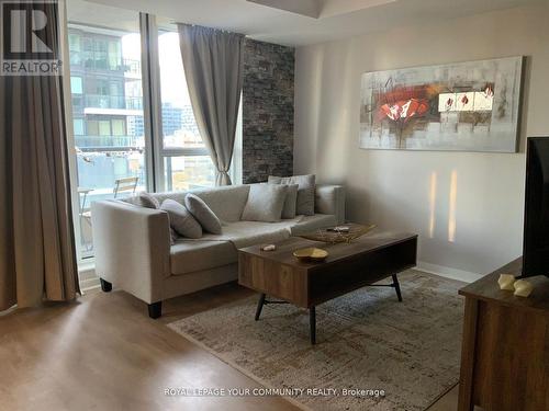 1307 - 76 Shuter Street, Toronto, ON - Indoor Photo Showing Living Room