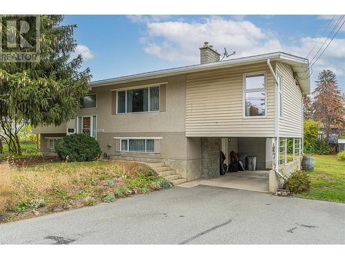 1009 Desmond Street, Kamloops, BC - Outdoor With Facade