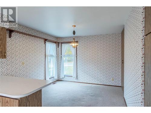 1009 Desmond Street, Kamloops, BC - Indoor Photo Showing Other Room