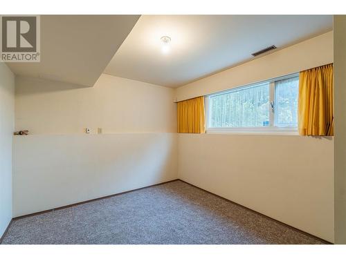 1009 Desmond Street, Kamloops, BC - Indoor Photo Showing Other Room