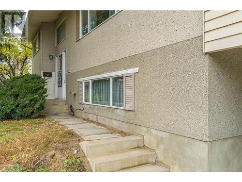 1009 Desmond Street, Kamloops, BC - Outdoor With Exterior