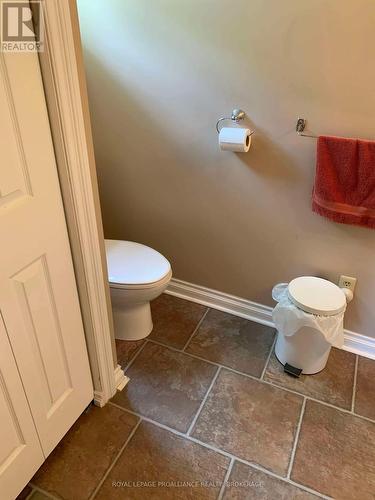 1300 Grants Creek Road, Tay Valley (904 - Bathurst/Burgess & Sherbrooke (North Burgess) Twp), ON - Indoor Photo Showing Bathroom