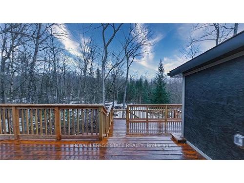 106 Boundary Lane, Galway-Cavendish And Harvey, ON - Outdoor With Deck Patio Veranda