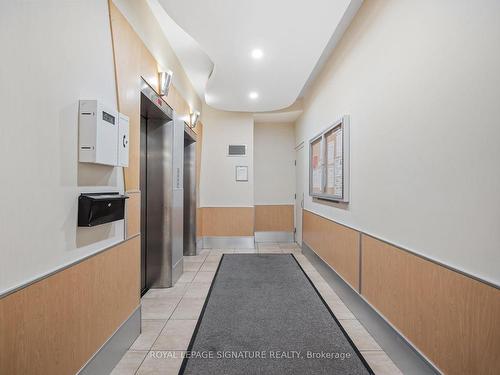 306-5949 Yonge St, Toronto, ON - Indoor Photo Showing Other Room