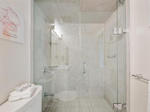 306-5949 Yonge St, Toronto, ON - Indoor Photo Showing Bathroom