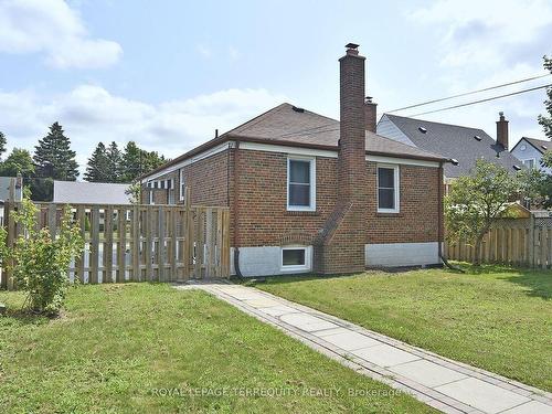 Main-270 Wilson Rd S, Oshawa, ON - Outdoor