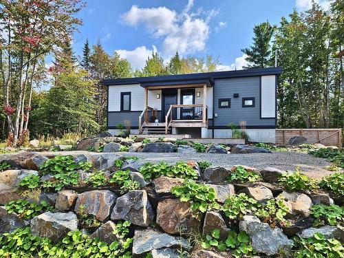 Frontage - 50Z Av. Du Parc, Gore, QC - Outdoor With Deck Patio Veranda