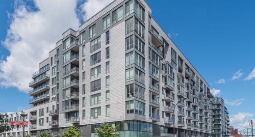 Frontage - 302-801 Rue De La Commune E., Montréal (Ville-Marie), QC - Outdoor With Balcony With Facade