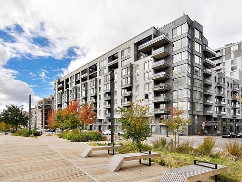 Exterior - 302-801 Rue De La Commune E., Montréal (Ville-Marie), QC - Outdoor With Balcony With Facade