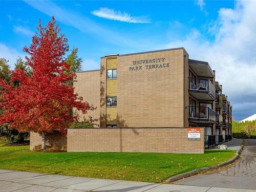 221-1870 Mckenzie Ave, Saanich, BC - Outdoor With Balcony