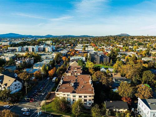 401-2511 Quadra St, Victoria, BC - Outdoor With View