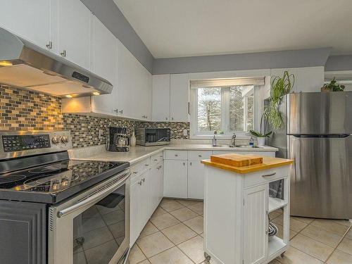 Cuisine - 652 Rue De Vichy, Sherbrooke (Brompton/Rock Forest/Saint-Élie/Deauville), QC - Indoor Photo Showing Kitchen