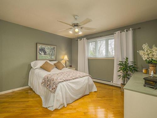 Chambre Ã Â coucher - 652 Rue De Vichy, Sherbrooke (Brompton/Rock Forest/Saint-Élie/Deauville), QC - Indoor Photo Showing Bedroom