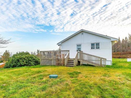 28019 7 Highway, Moosehead, NS 