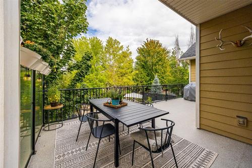 110-515 Wren Place, Kelowna, BC - Outdoor With Deck Patio Veranda With Exterior