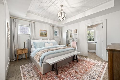 110-515 Wren Place, Kelowna, BC - Indoor Photo Showing Bedroom