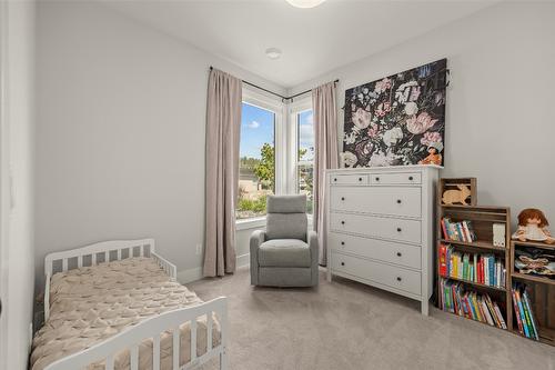 1901 Northern Flicker Court, Kelowna, BC - Indoor Photo Showing Bedroom