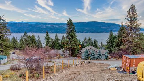 627 Mountain Drive, Vernon, BC - Outdoor With Body Of Water With View