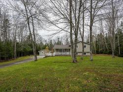 34 Edmund Road  Enfield, NS B2T 1A8