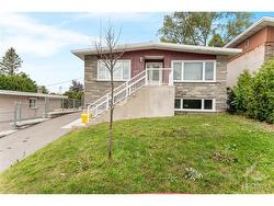 269 MICHEL Circle  Ottawa, ON K1L 7P4