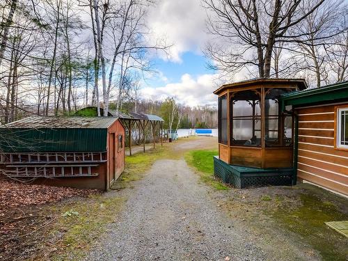 ExtÃ©rieur - 56 Ch. Du Canari, Val-Des-Monts, QC - Outdoor