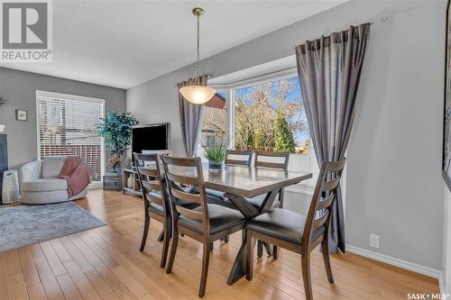 5028 Newport Road, Regina, SK - Indoor Photo Showing Dining Room