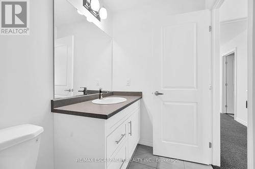 42 - 61 Soho Street, Hamilton, ON - Indoor Photo Showing Bathroom