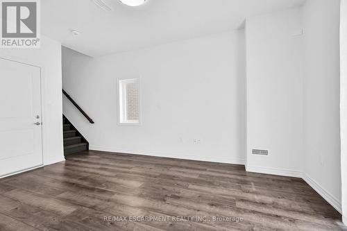 42 - 61 Soho Street, Hamilton, ON - Indoor Photo Showing Other Room