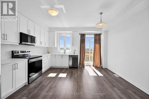 42 - 61 Soho Street, Hamilton, ON - Indoor Photo Showing Kitchen