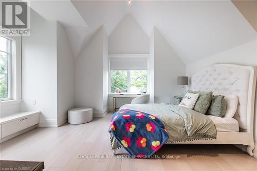 604 Maplehurst Avenue, Oakville, ON - Indoor Photo Showing Bedroom