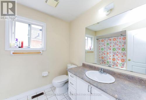 82 Via Romano Way, Brampton, ON - Indoor Photo Showing Bathroom