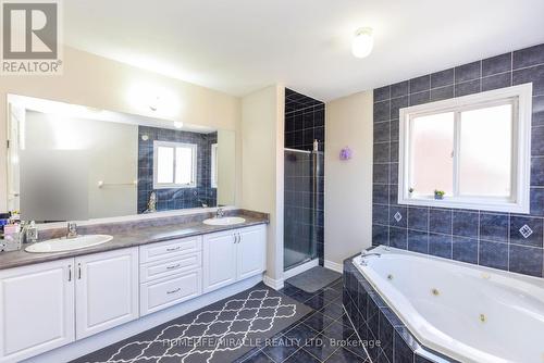 82 Via Romano Way, Brampton, ON - Indoor Photo Showing Bathroom