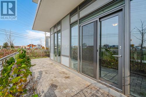 102B - 4655 Metcalfe Avenue E, Mississauga, ON - Outdoor With Balcony With Exterior