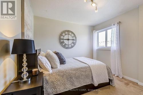 57 Niska Drive, Hamilton, ON - Indoor Photo Showing Bedroom