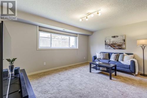 57 Niska Drive, Hamilton, ON - Indoor